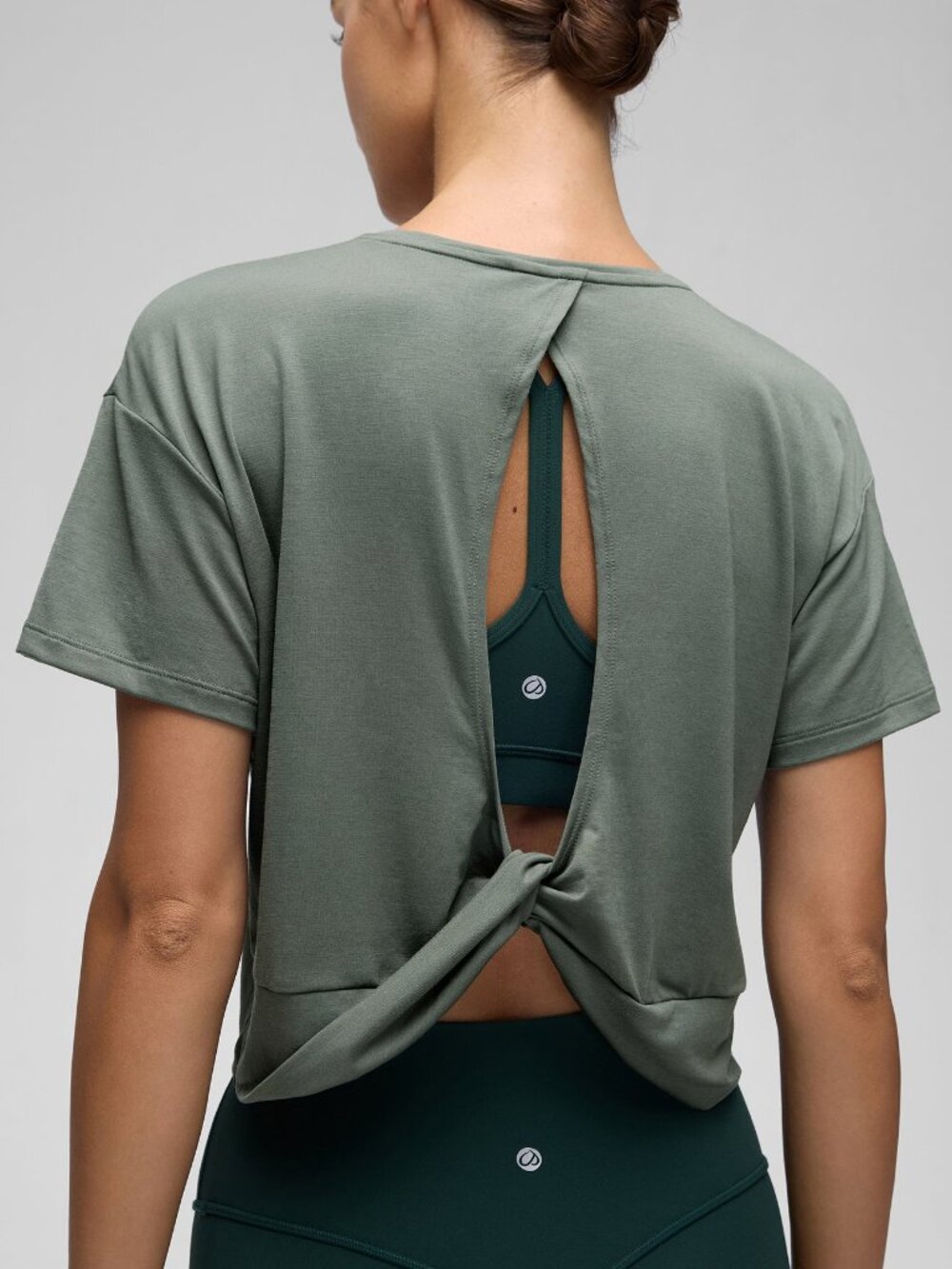 Open Back Cropped Short Sleeve - Picture 2 of 4